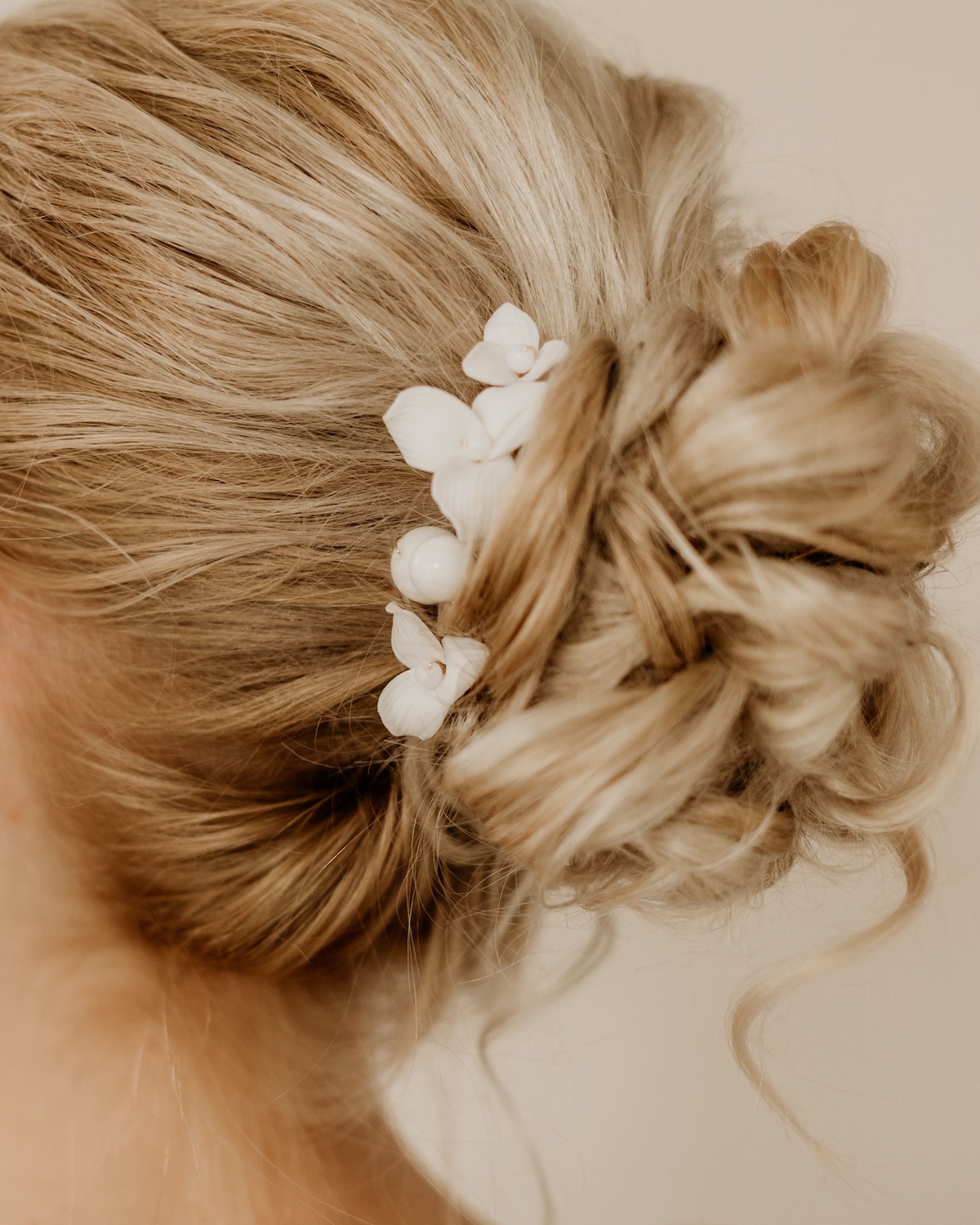 Haarnadel-5-er-Set-YVETTE-mit-Keramik-Blueten-und-Achat-Perlen-Sternenauge