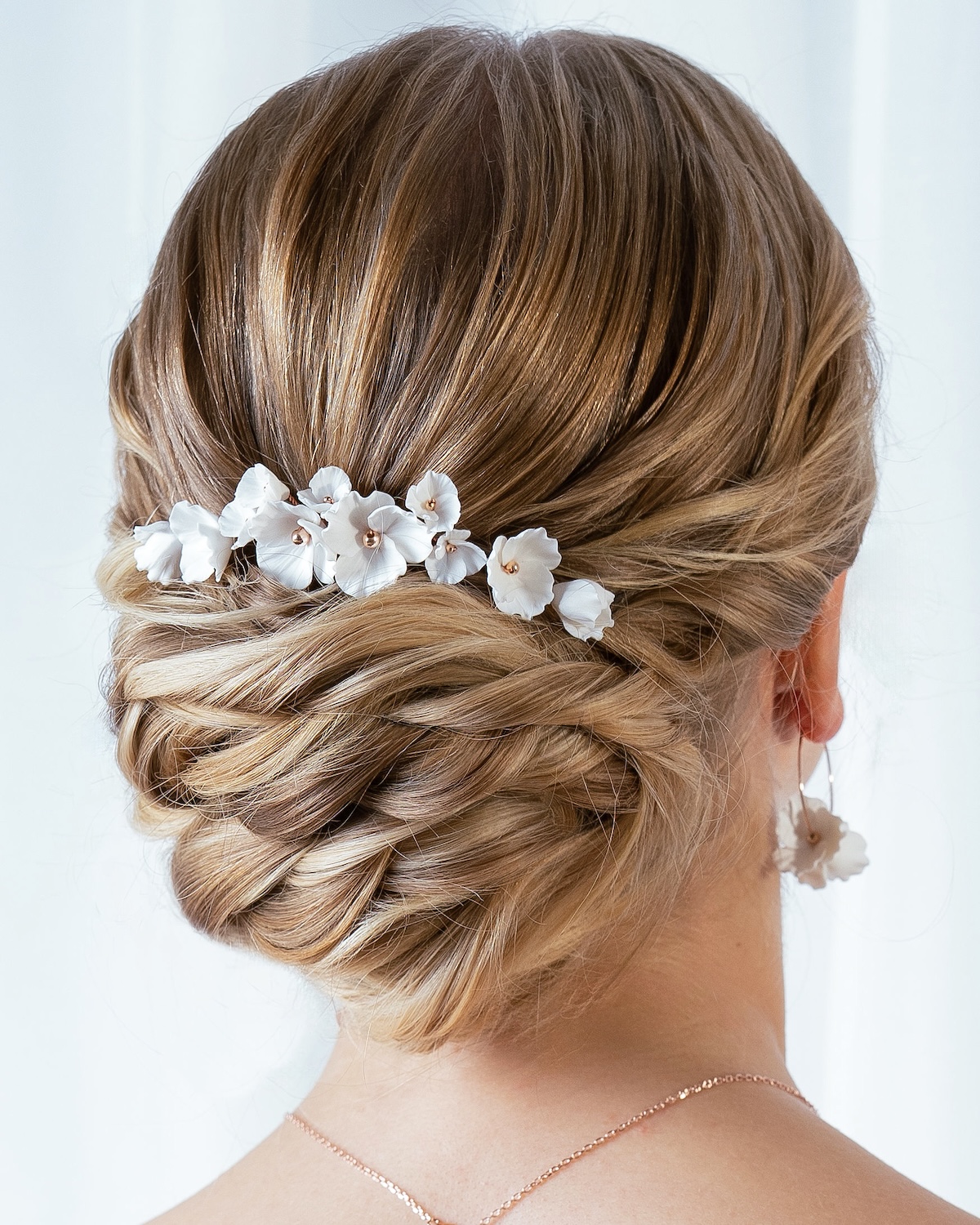 Sternenauge Haaraaccessoires mit wei&szlig;en Blumen LEXI