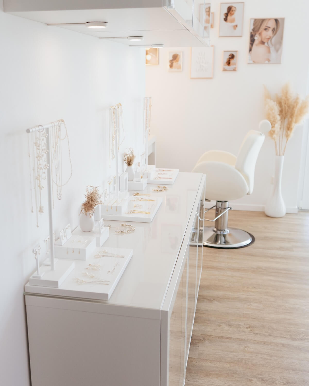 Linnicher Showroom von Sternenauge